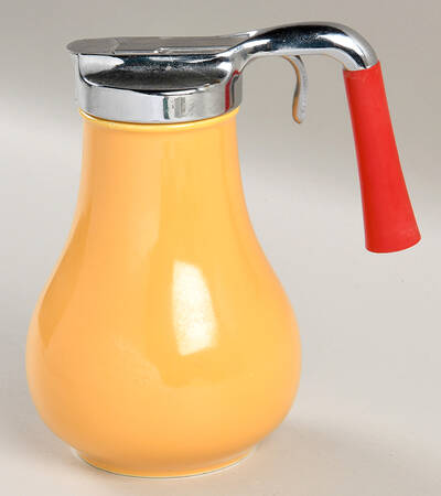 Fiesta Yellow (Older) Large Syrup W/Lid