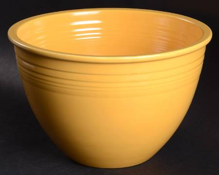 Fiesta Yellow (Older) 9" Nested Mixing Bowl w/Center Interior Rings