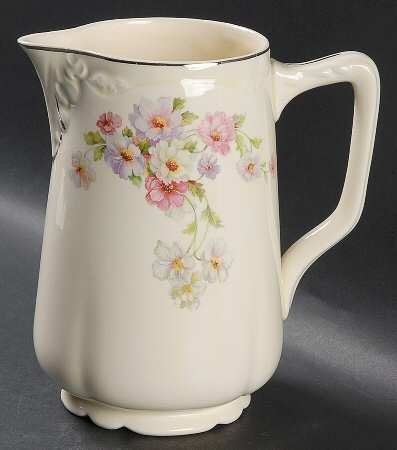 Fluffy Rose 1 (Platinum Trim) 40 Oz Pitcher