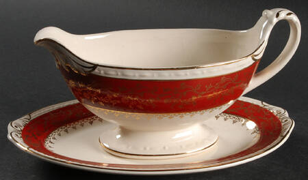 Formal Rust Red Gravy Boat & Underplate/Relish