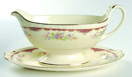 G3320 Gravy Boat & Underplate/Relish