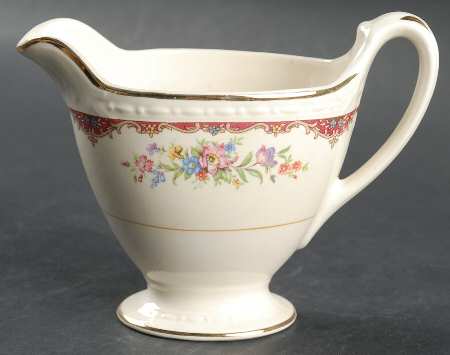 G3320 Creamer by Homer Laughlin 