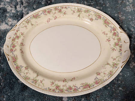 G3327 15" Oval Serving Platter