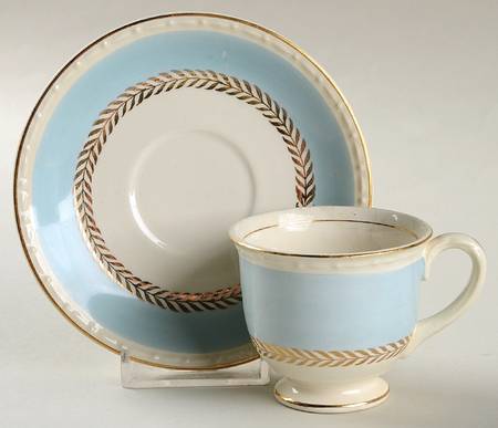 G3353 Footed Demitasse Cup & Saucer Set