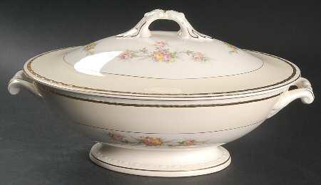G3356 Oval Covered Vegetable