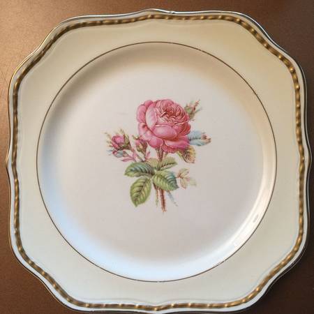 G3369 Square Salad Plate
