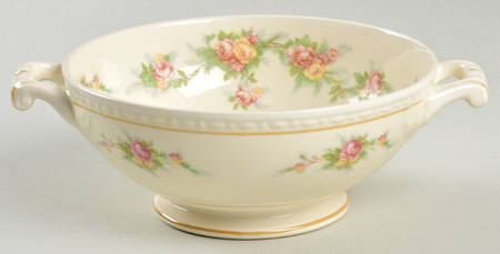 G3370 Footed Cream Soup Bowl
