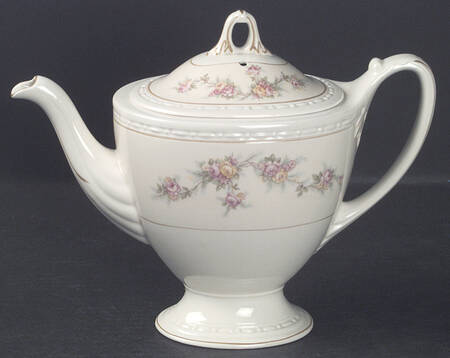 G3370 Teapot & Lid