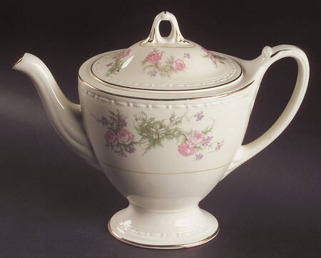 Heather Rose (Eggshell Georgian) Teapot & Lid