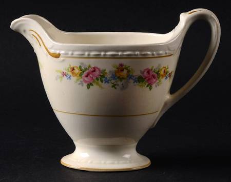 G3523 Creamer