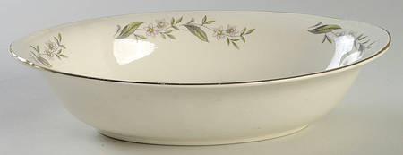 Gardenia 9" Oval Vegetable Bowl