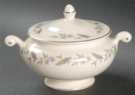 Gardenia Sugar Bowl & Lid
