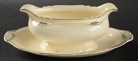 Gold Rose Gravy Boat with Attached Underplate