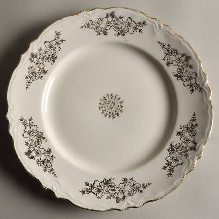 Golden Rose (Republic Shape) Luncheon Plate