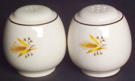 Golden Wheat (Rhythm Shape) Salt & Pepper Set