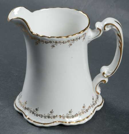 H111 Creamer
