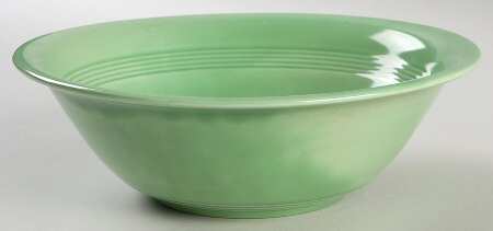 Harlequin Light Green 8" Round Vegetable Bowl