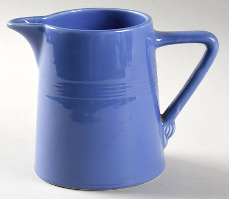 Harlequin Mauve Blue 24 Oz Pitcher