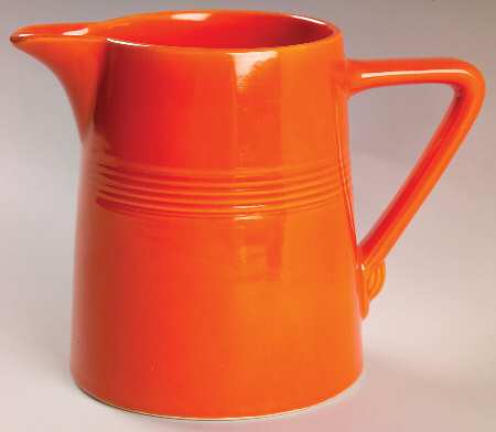 Harlequin Red 24 Oz Pitcher