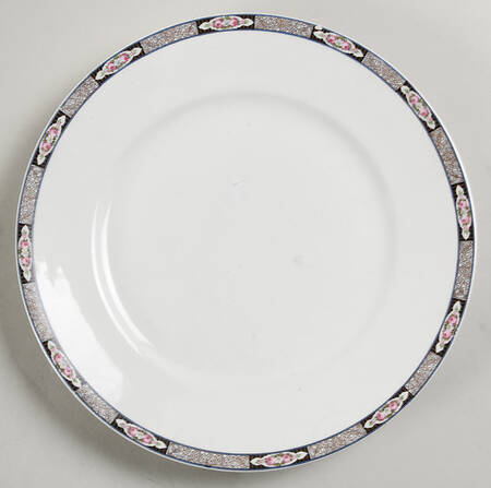 HLC106 Luncheon Plate by Homer Laughlin 