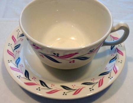 HLC109 Flat Cup & Saucer Set