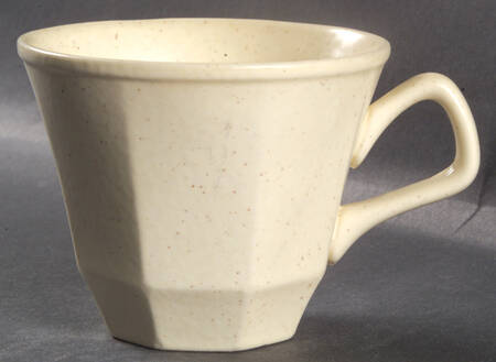 HLC124 Flat Cup