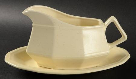 HLC124 Gravy Boat & Underplate/Relish