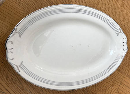 HLC134 12" Oval Serving Platter