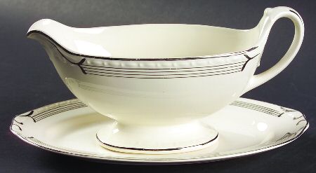 HLC134 Gravy Boat & Underplate/Relish
