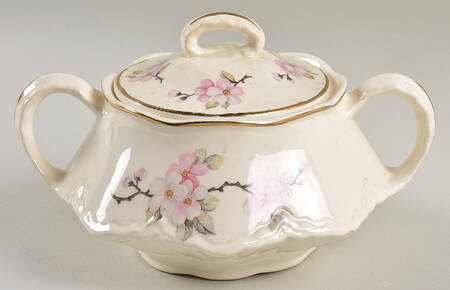 R5334 Sugar Bowl & Lid