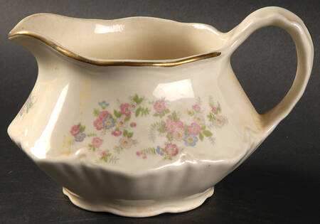 HLC158 Creamer