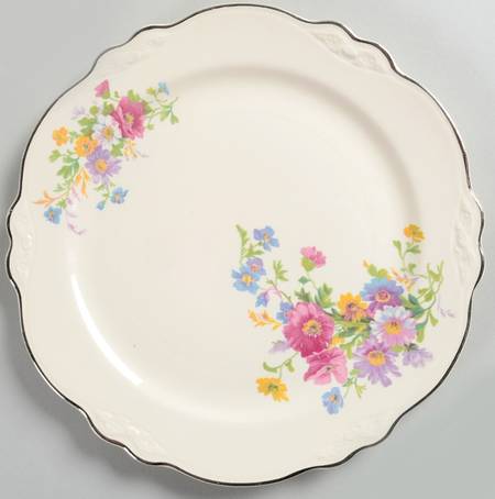 VR266 Luncheon Plate