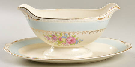 CAC168 Gravy Boat with Attached Underplate