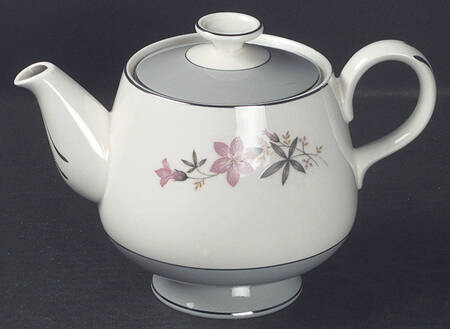 CV30 Teapot & Lid