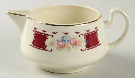 B1375 Creamer