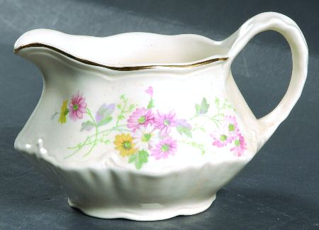 R2734 Creamer