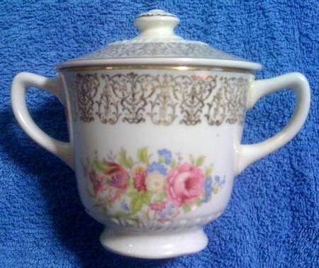 HLC259 Sugar Bowl & Lid