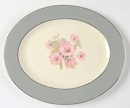 CV17 11" Oval Serving Platter