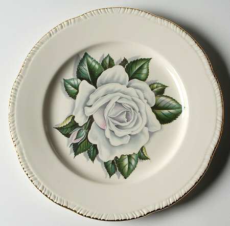 L634 Luncheon Plate
