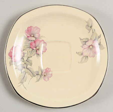 The Romance Saucer
