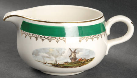 FP122 Creamer