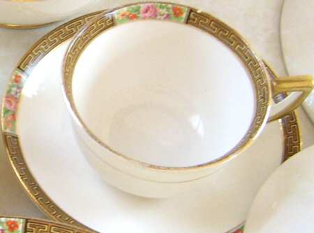 K3115 Flat Cup & Saucer Set