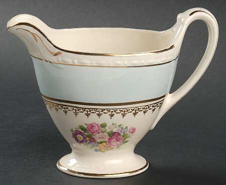 G3316 Creamer by Homer Laughlin 