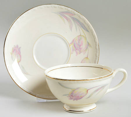 Tulip (Eggshell Georgian) Footed Cup & Saucer Set