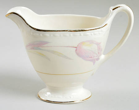 Tulip (Eggshell Georgian) Creamer