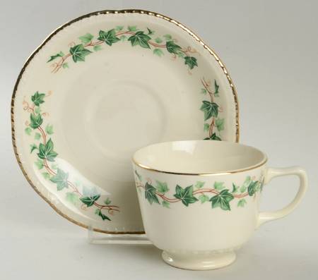 HLC39 Footed Cup & Saucer Set
