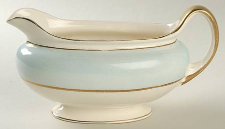 N1662 Gravy Boat