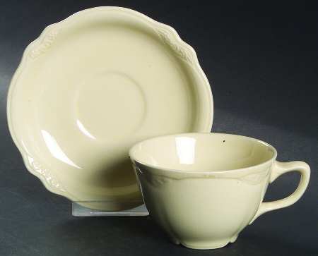 HLC450 Flat Cup & Saucer Set