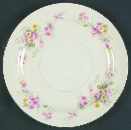 N1669 Luncheon Plate