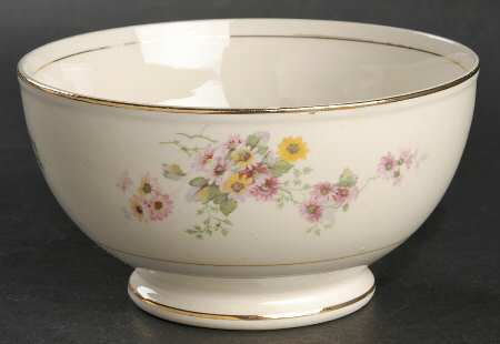 N1669 Cranberry Bowl